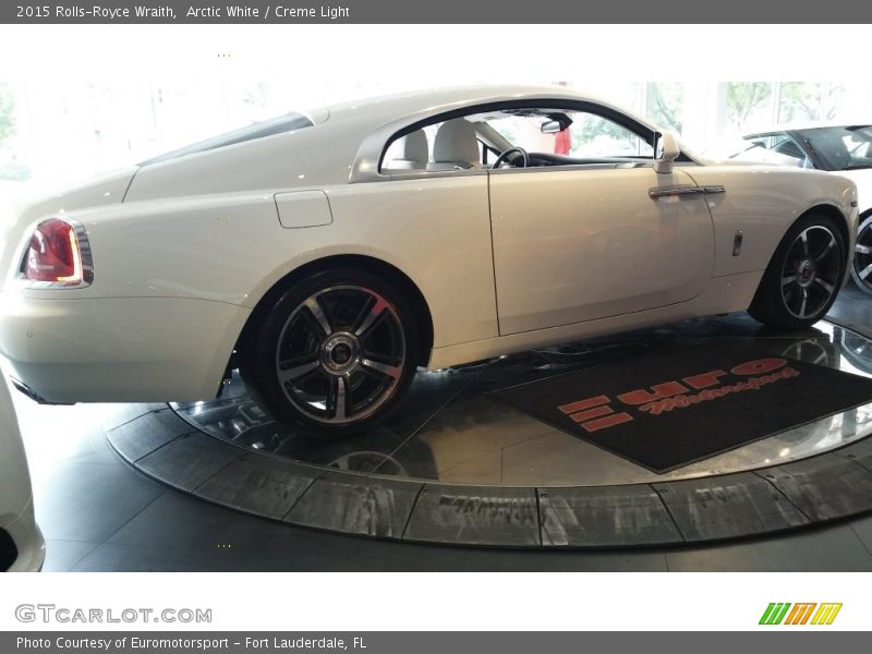 Arctic White / Creme Light 2015 Rolls-Royce Wraith