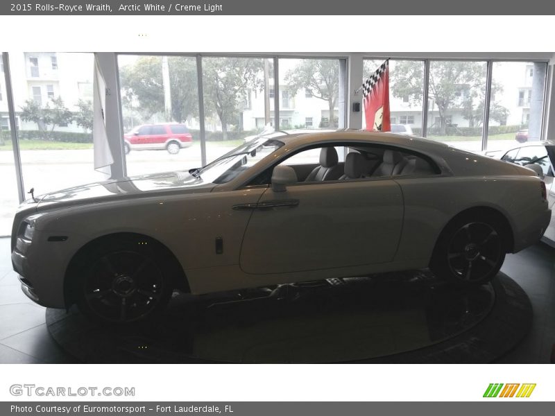 Arctic White / Creme Light 2015 Rolls-Royce Wraith