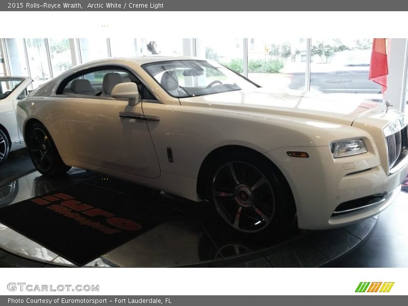 Arctic White / Creme Light 2015 Rolls-Royce Wraith