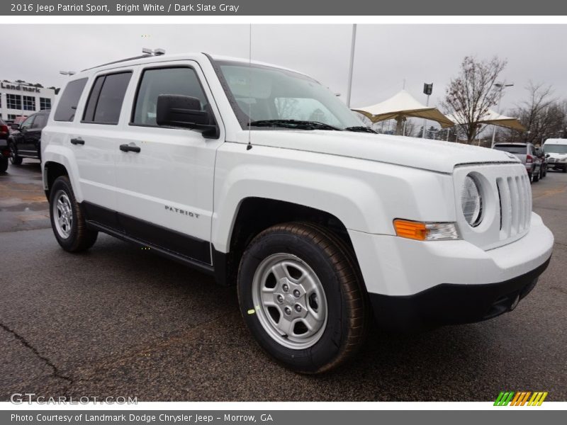 Bright White / Dark Slate Gray 2016 Jeep Patriot Sport