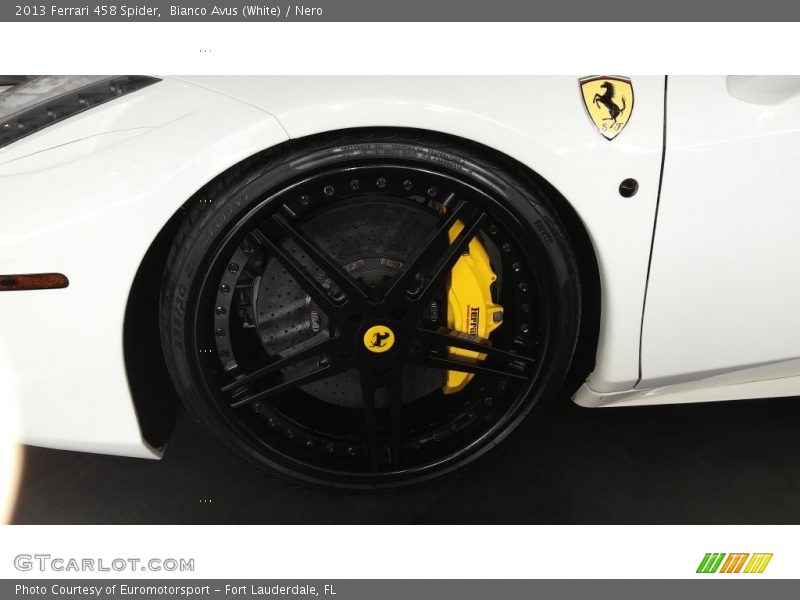 Bianco Avus (White) / Nero 2013 Ferrari 458 Spider