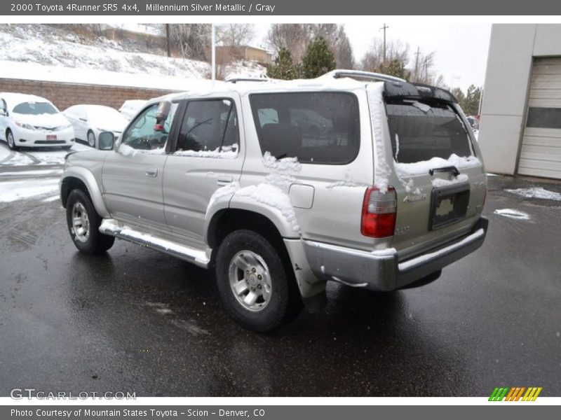 Millennium Silver Metallic / Gray 2000 Toyota 4Runner SR5 4x4