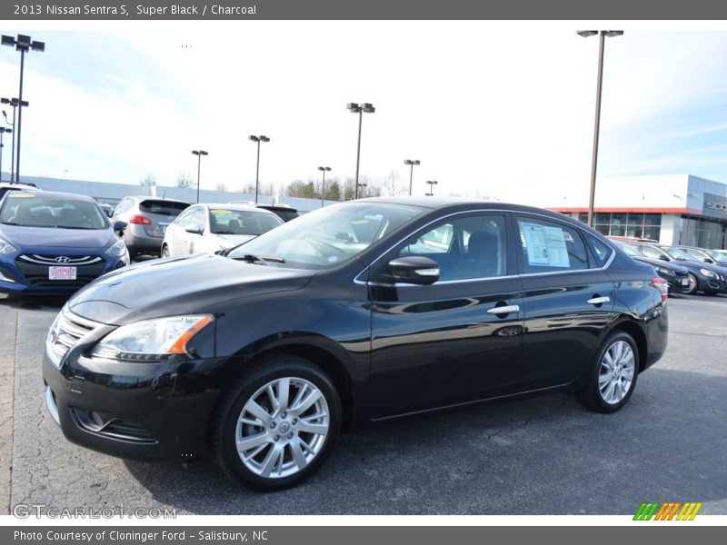 Super Black / Charcoal 2013 Nissan Sentra S