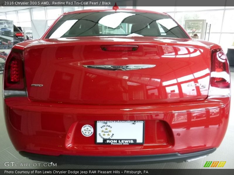 Redline Red Tri-Coat Pearl / Black 2016 Chrysler 300 S AWD