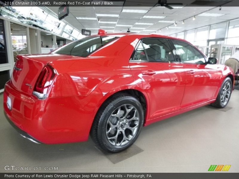 Redline Red Tri-Coat Pearl / Black 2016 Chrysler 300 S AWD