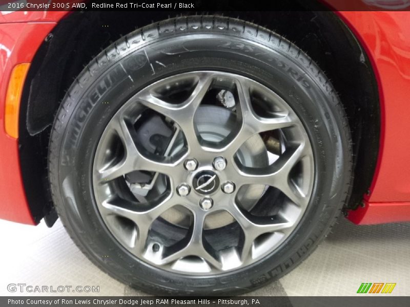 Redline Red Tri-Coat Pearl / Black 2016 Chrysler 300 S AWD
