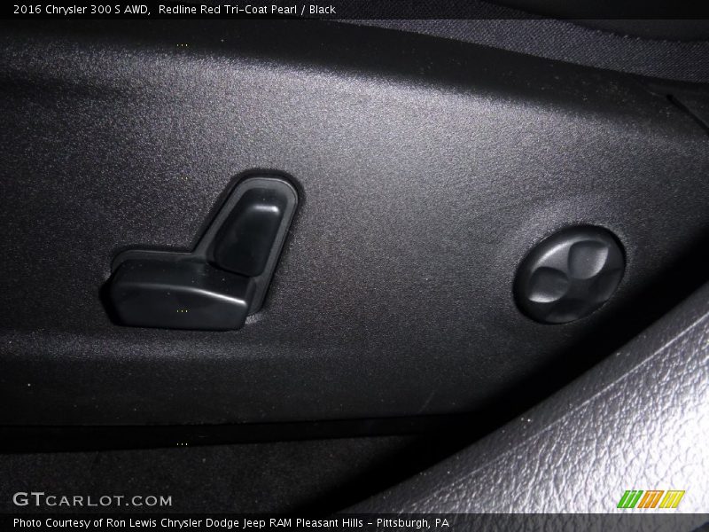 Redline Red Tri-Coat Pearl / Black 2016 Chrysler 300 S AWD