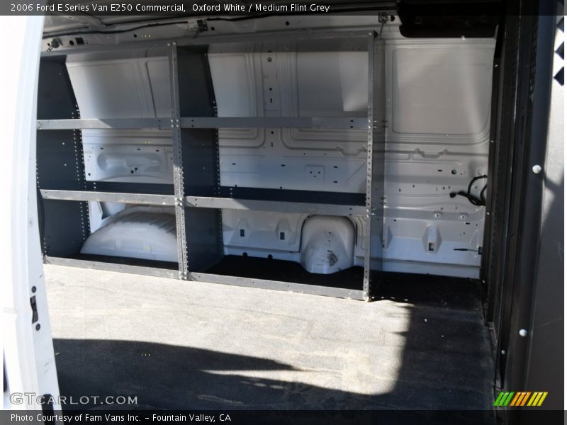 Oxford White / Medium Flint Grey 2006 Ford E Series Van E250 Commercial