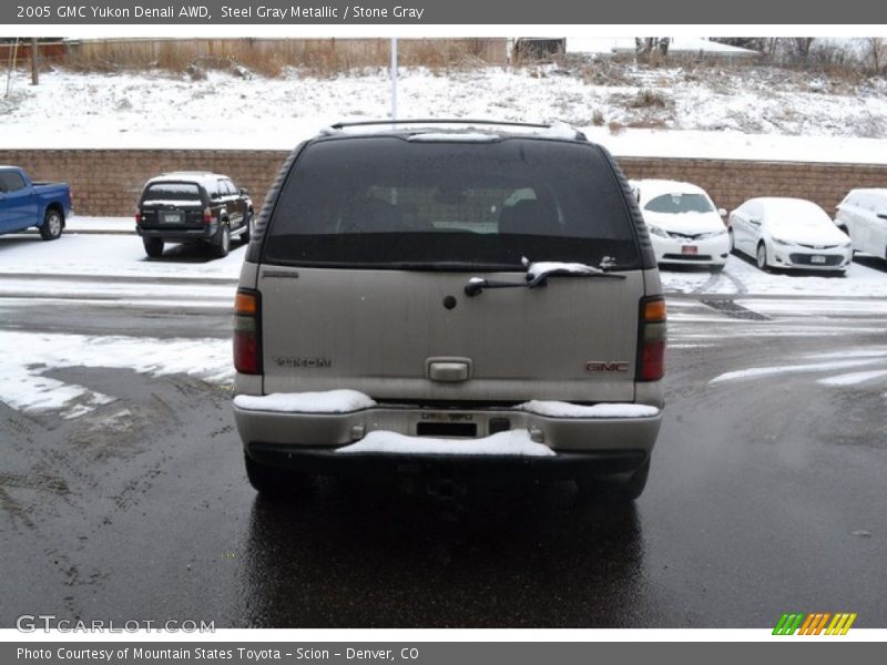 Steel Gray Metallic / Stone Gray 2005 GMC Yukon Denali AWD