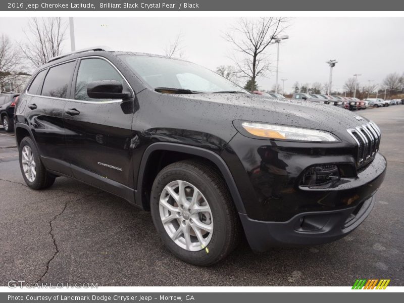 Brilliant Black Crystal Pearl / Black 2016 Jeep Cherokee Latitude