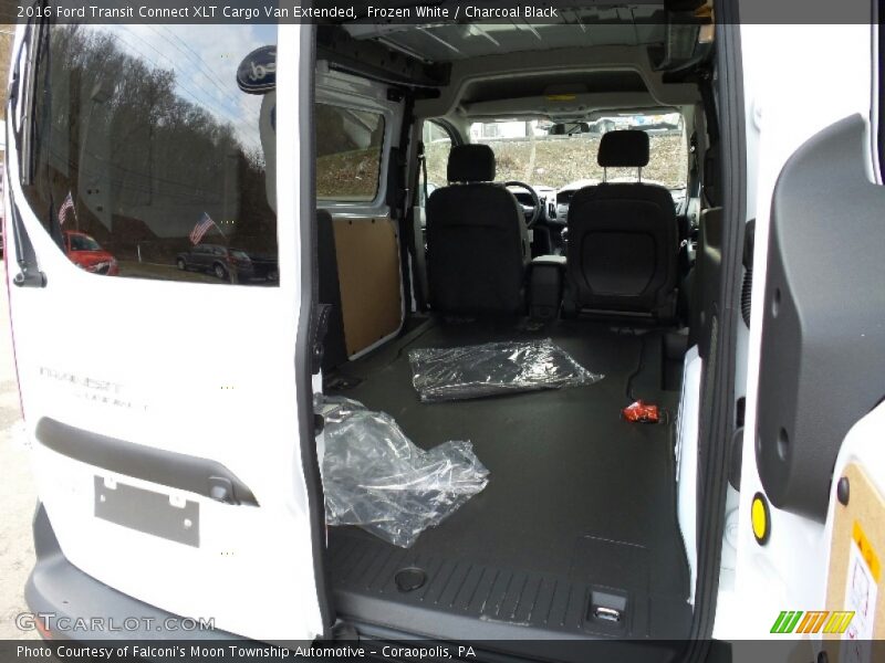 Frozen White / Charcoal Black 2016 Ford Transit Connect XLT Cargo Van Extended