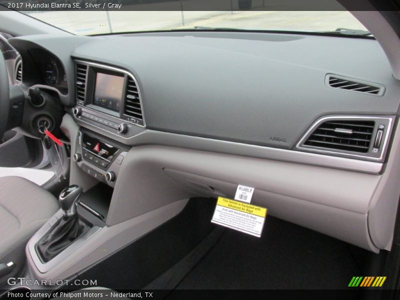 Dashboard of 2017 Elantra SE
