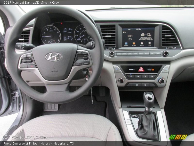 Dashboard of 2017 Elantra SE