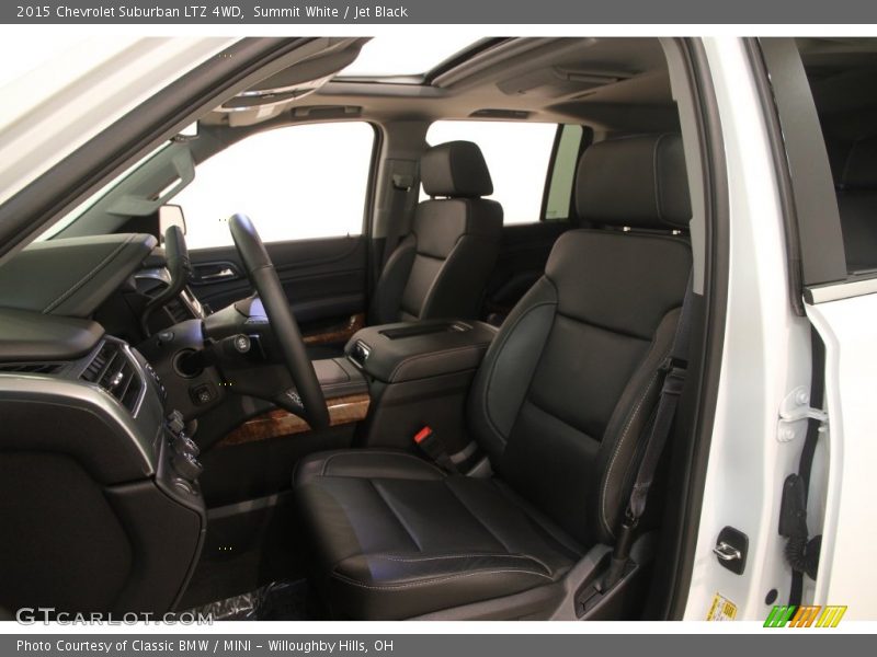 Summit White / Jet Black 2015 Chevrolet Suburban LTZ 4WD