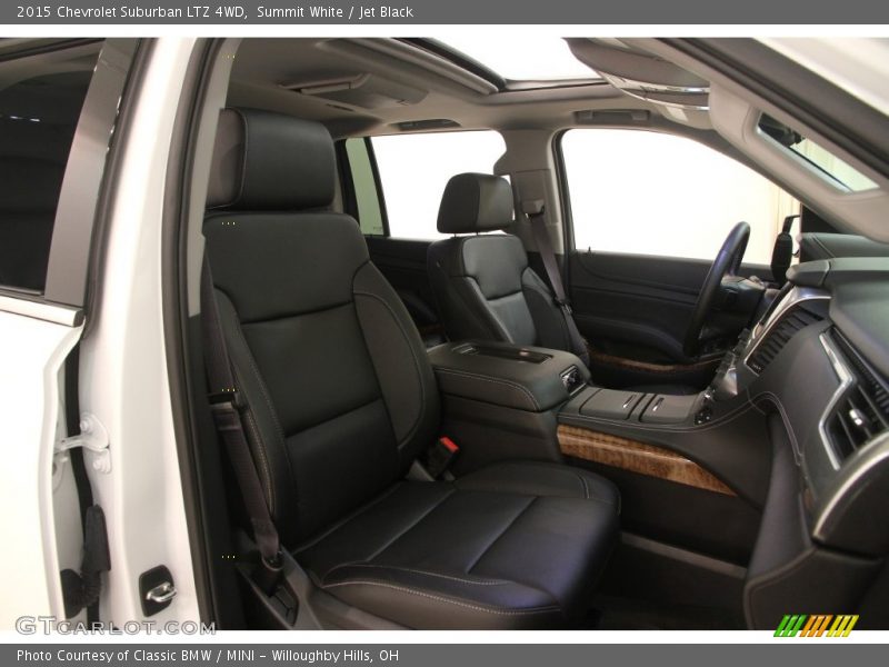 Summit White / Jet Black 2015 Chevrolet Suburban LTZ 4WD