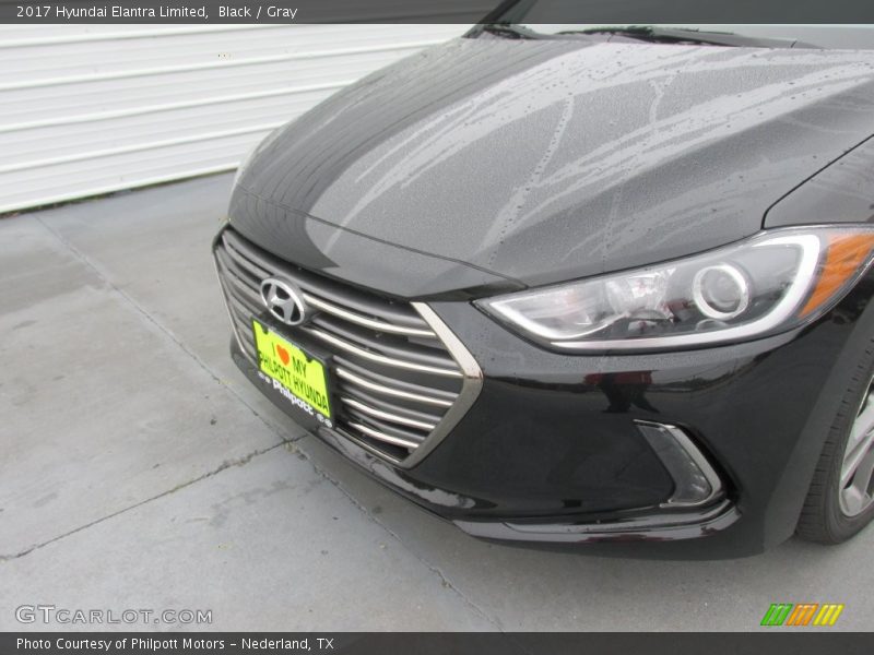 Black / Gray 2017 Hyundai Elantra Limited