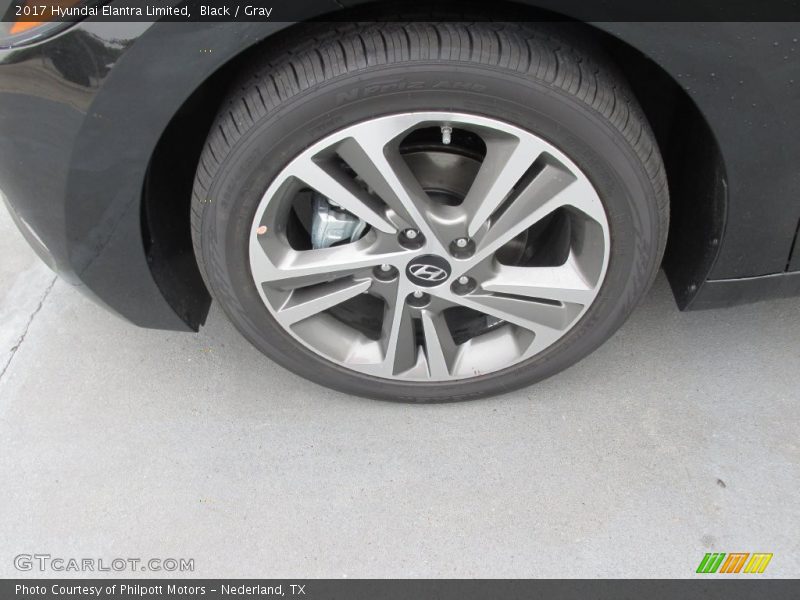 Black / Gray 2017 Hyundai Elantra Limited