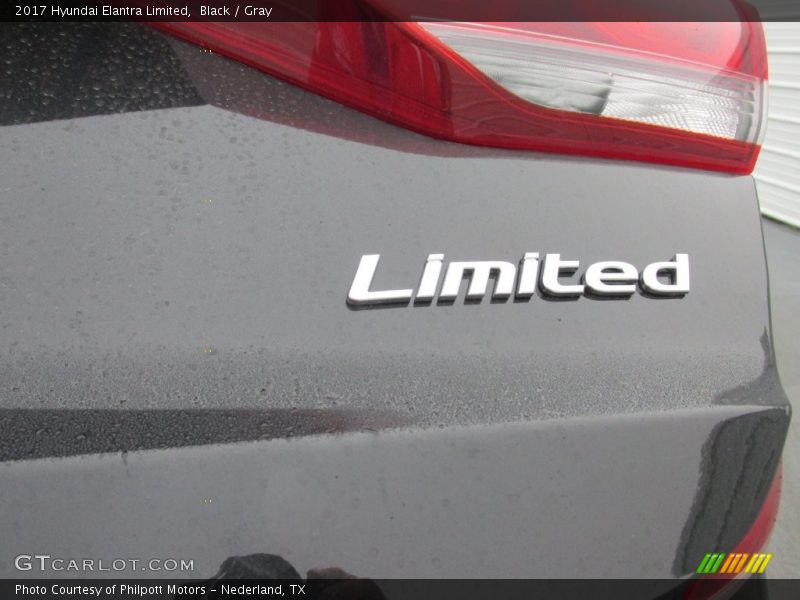 Black / Gray 2017 Hyundai Elantra Limited