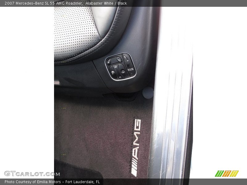 Alabaster White / Black 2007 Mercedes-Benz SL 55 AMG Roadster