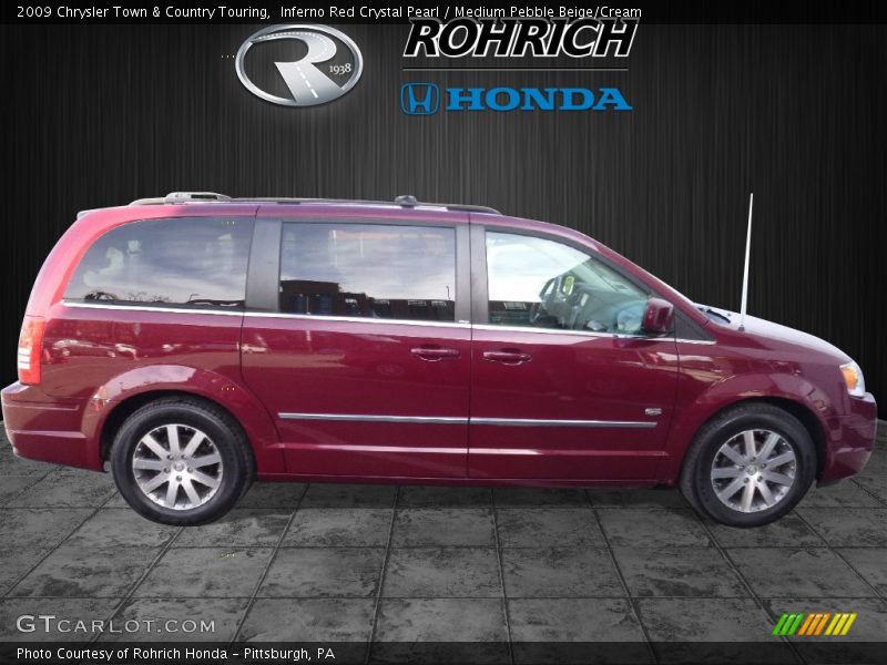 Inferno Red Crystal Pearl / Medium Pebble Beige/Cream 2009 Chrysler Town & Country Touring