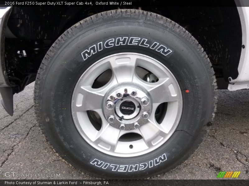 Oxford White / Steel 2016 Ford F250 Super Duty XLT Super Cab 4x4