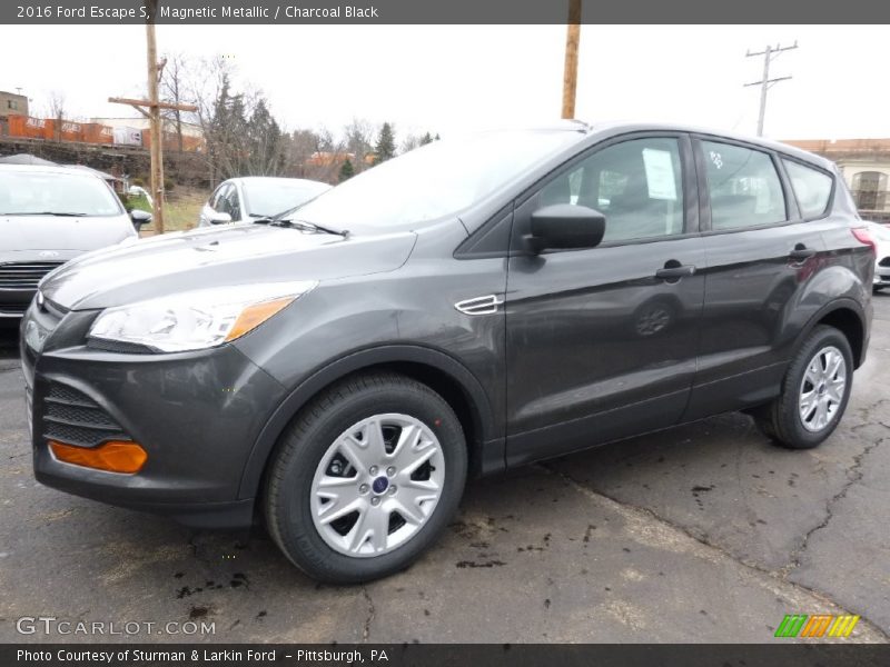 Magnetic Metallic / Charcoal Black 2016 Ford Escape S