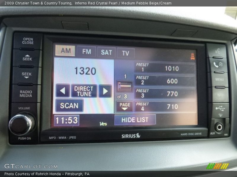 Inferno Red Crystal Pearl / Medium Pebble Beige/Cream 2009 Chrysler Town & Country Touring