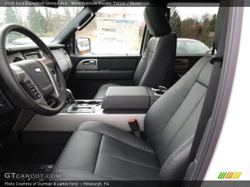White Platinum Metallic Tricoat / Ebony 2016 Ford Expedition Limited 4x4