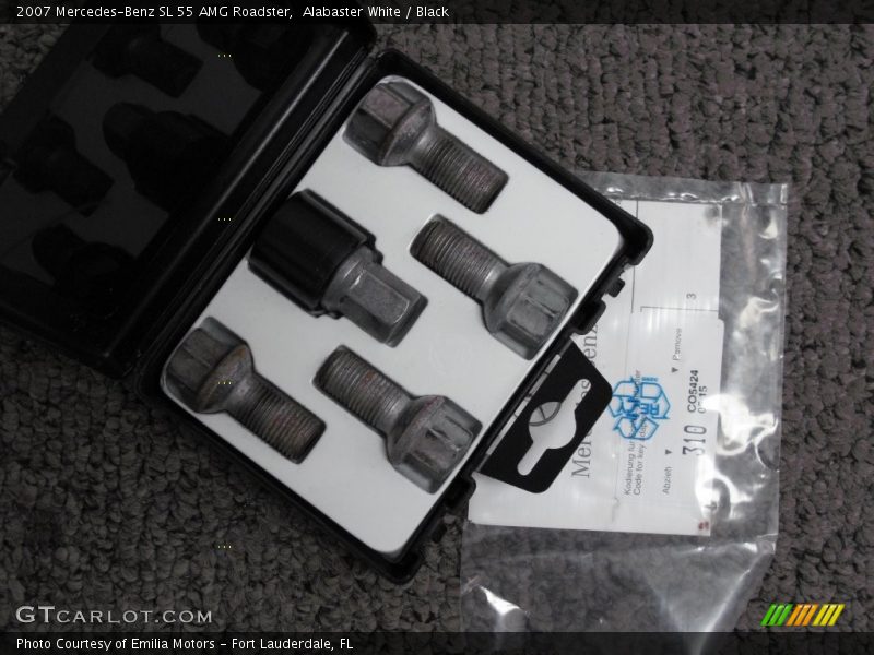 Tool Kit of 2007 SL 55 AMG Roadster