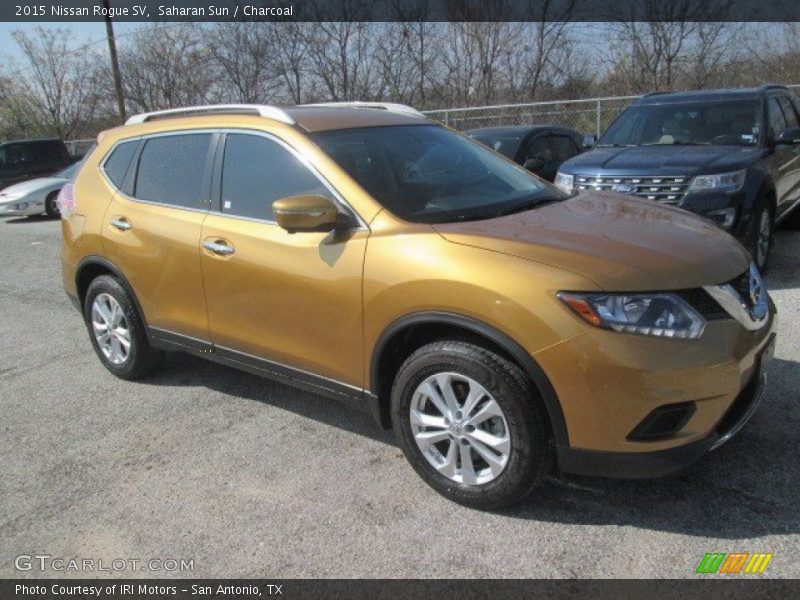  2015 Rogue SV Saharan Sun