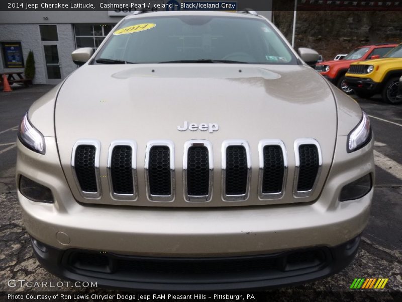 Cashmere Pearl / Iceland - Black/Iceland Gray 2014 Jeep Cherokee Latitude