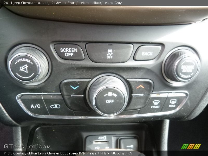 Cashmere Pearl / Iceland - Black/Iceland Gray 2014 Jeep Cherokee Latitude