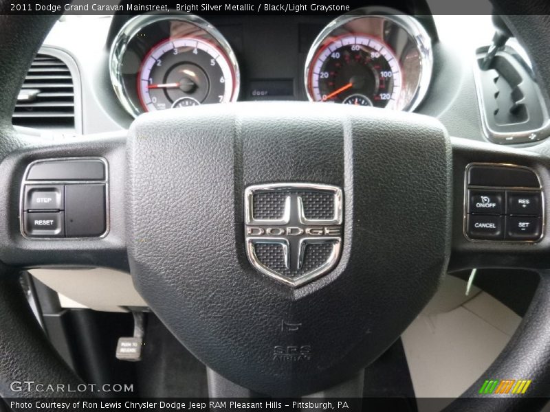 Bright Silver Metallic / Black/Light Graystone 2011 Dodge Grand Caravan Mainstreet