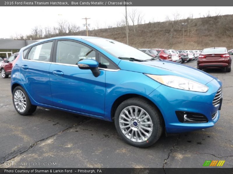 Blue Candy Metallic / Charcoal Black 2016 Ford Fiesta Titanium Hatchback