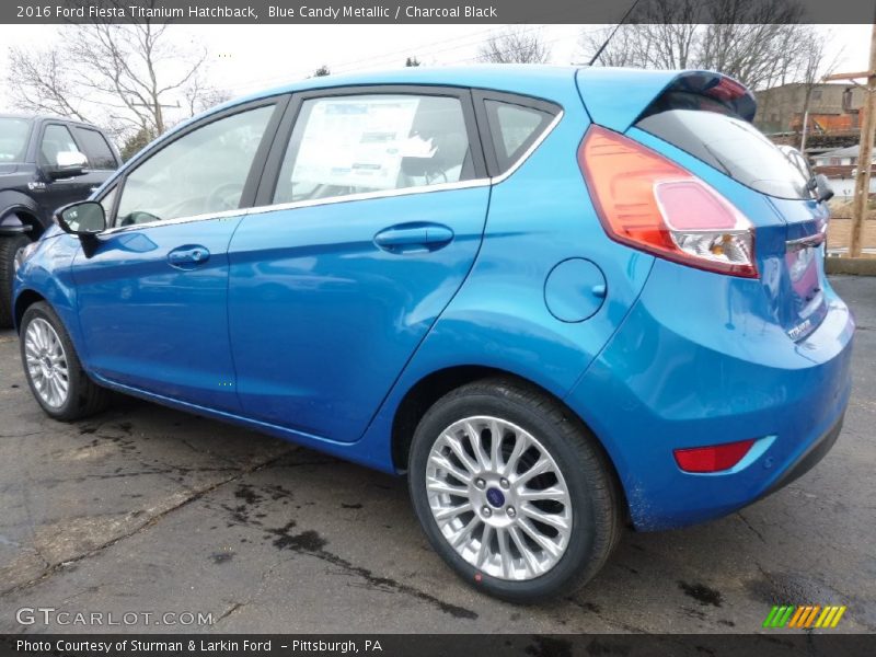 Blue Candy Metallic / Charcoal Black 2016 Ford Fiesta Titanium Hatchback
