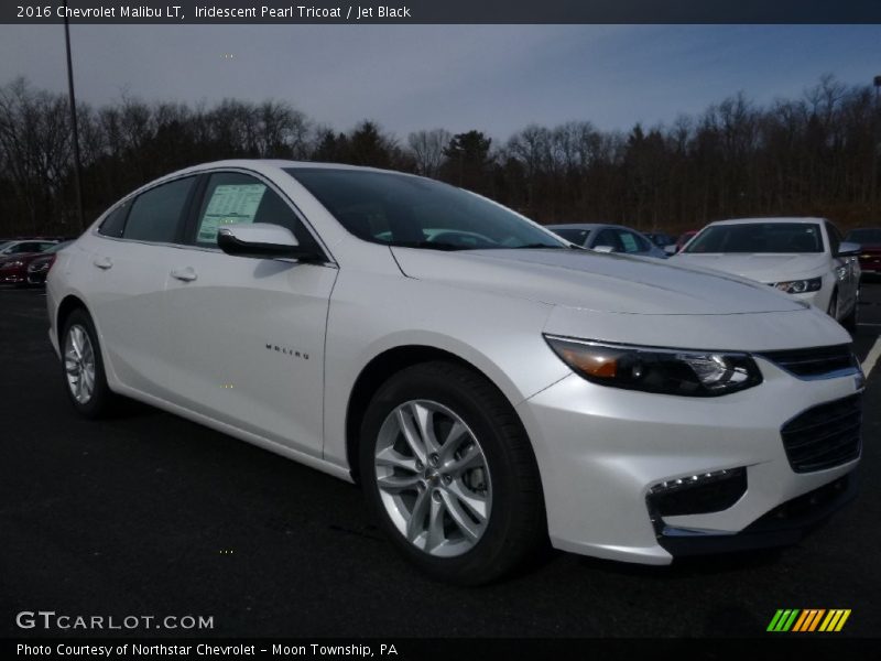 Iridescent Pearl Tricoat / Jet Black 2016 Chevrolet Malibu LT