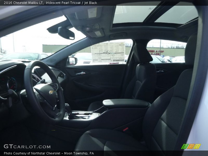 Iridescent Pearl Tricoat / Jet Black 2016 Chevrolet Malibu LT