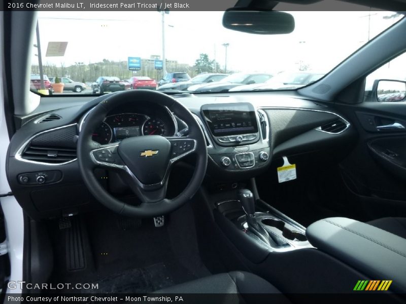 Iridescent Pearl Tricoat / Jet Black 2016 Chevrolet Malibu LT