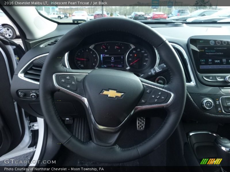 Iridescent Pearl Tricoat / Jet Black 2016 Chevrolet Malibu LT