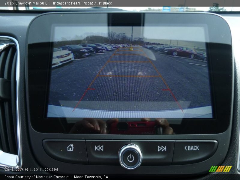 Iridescent Pearl Tricoat / Jet Black 2016 Chevrolet Malibu LT