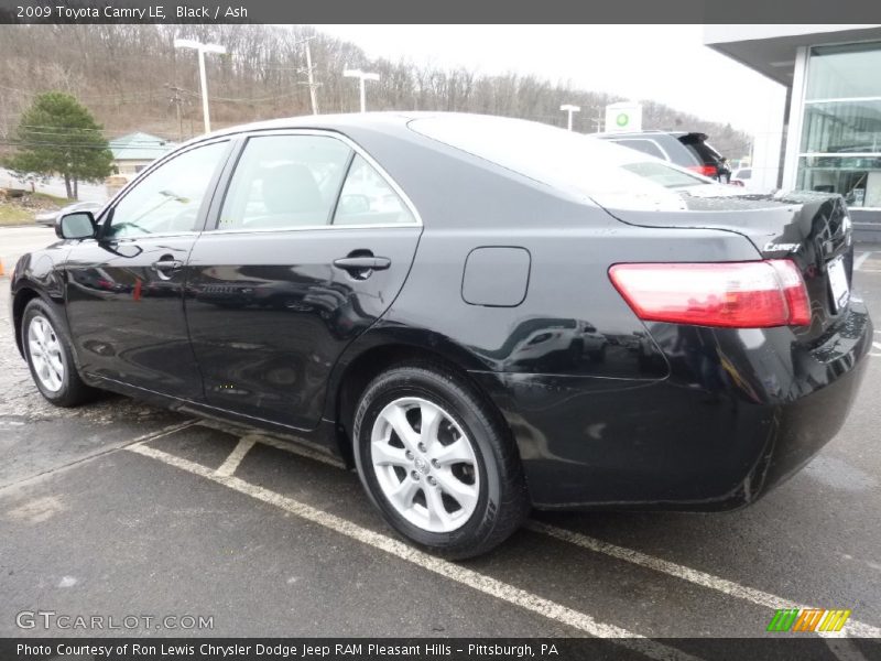 Black / Ash 2009 Toyota Camry LE