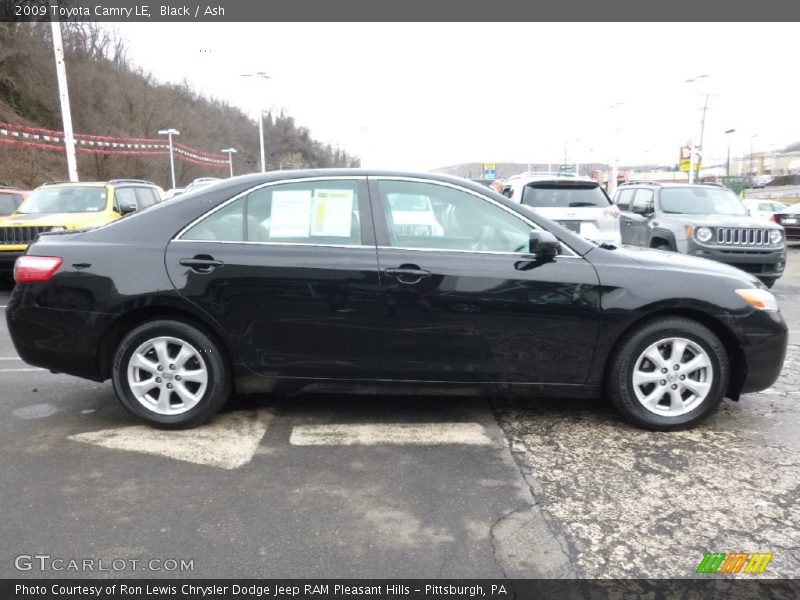 Black / Ash 2009 Toyota Camry LE