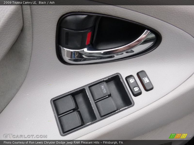 Black / Ash 2009 Toyota Camry LE