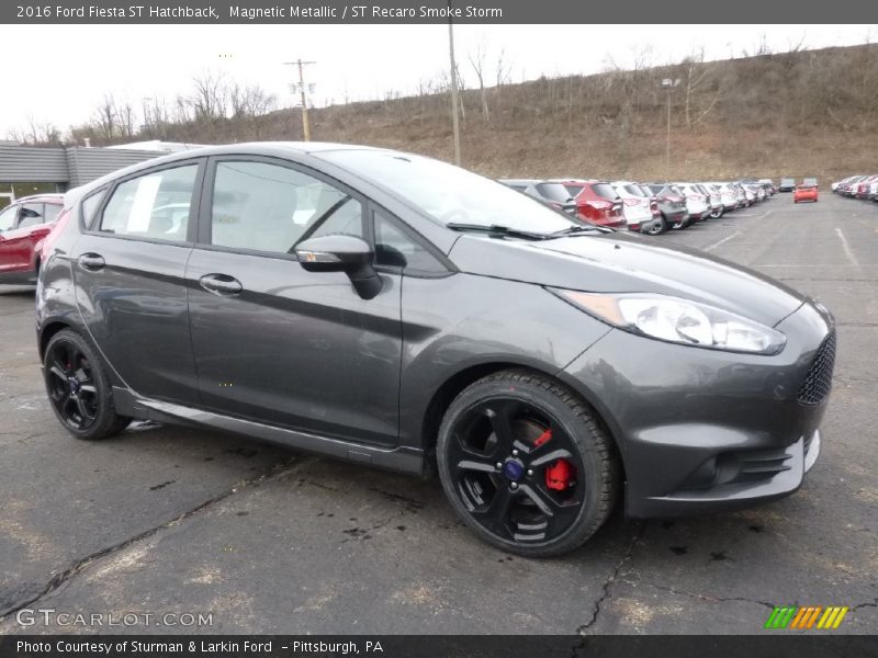 Front 3/4 View of 2016 Fiesta ST Hatchback