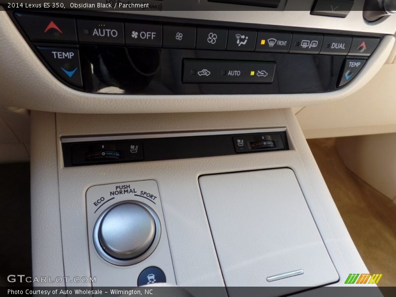 Obsidian Black / Parchment 2014 Lexus ES 350