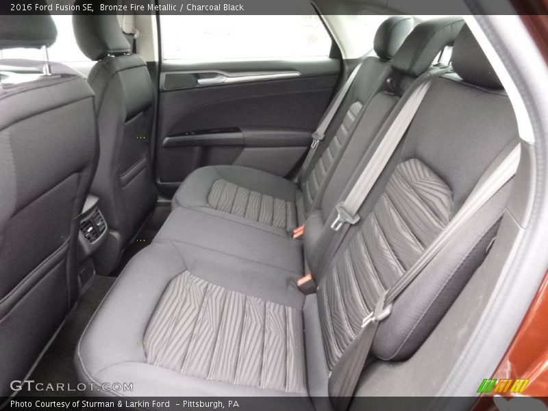 Bronze Fire Metallic / Charcoal Black 2016 Ford Fusion SE