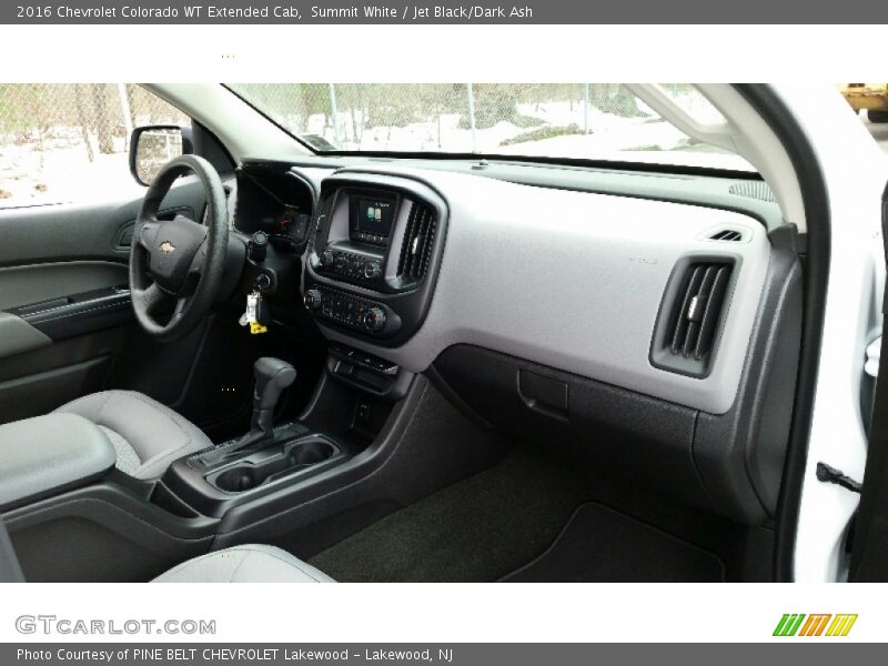 Summit White / Jet Black/Dark Ash 2016 Chevrolet Colorado WT Extended Cab