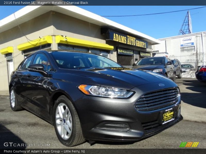 Magnetic Metallic / Charcoal Black 2016 Ford Fusion SE