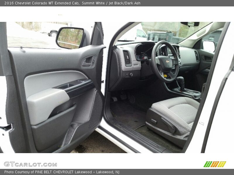 Summit White / Jet Black/Dark Ash 2016 Chevrolet Colorado WT Extended Cab