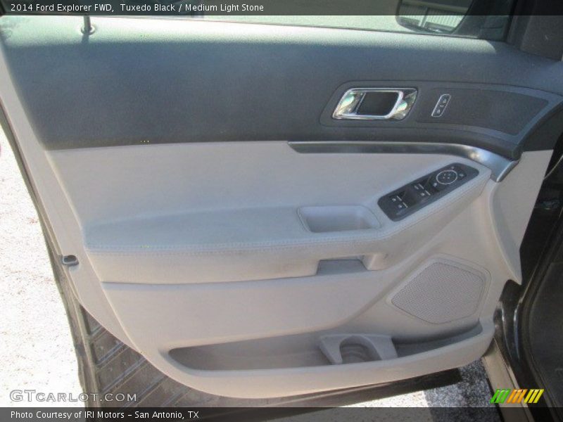 Tuxedo Black / Medium Light Stone 2014 Ford Explorer FWD